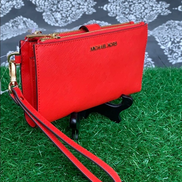 MICHAEL KORS Lg Double Zip Leather Smartphone Wallet DARK SANGRIA COLOR - Picture 2 of 16